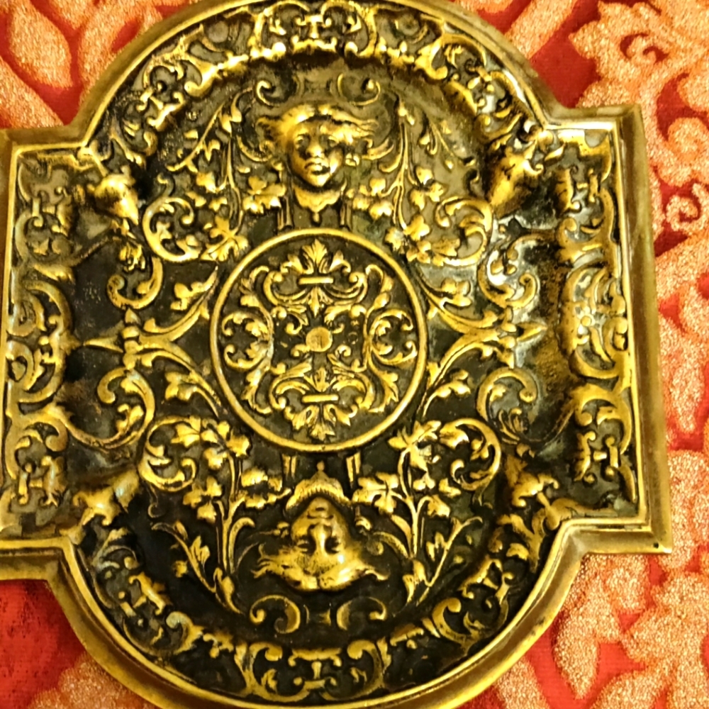 Antique 19th century figural Victorian gilt bronze ornate vanity desk tray dish